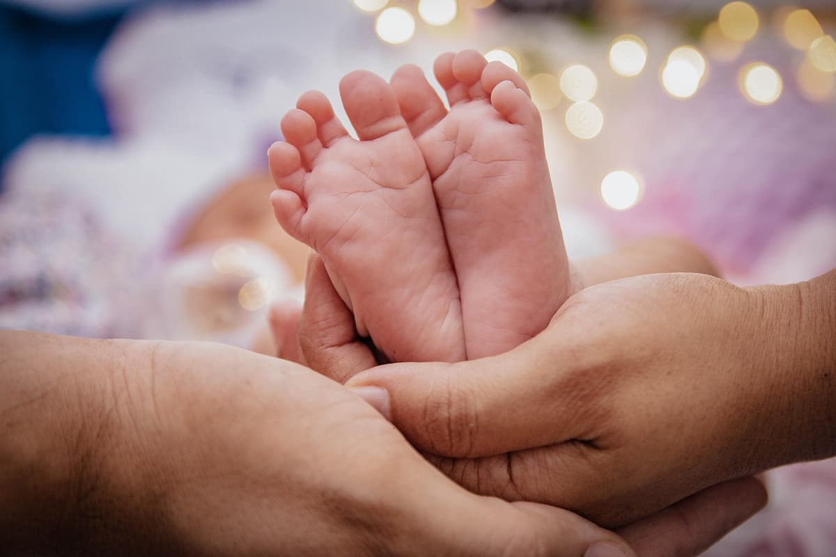Mothers and their support community